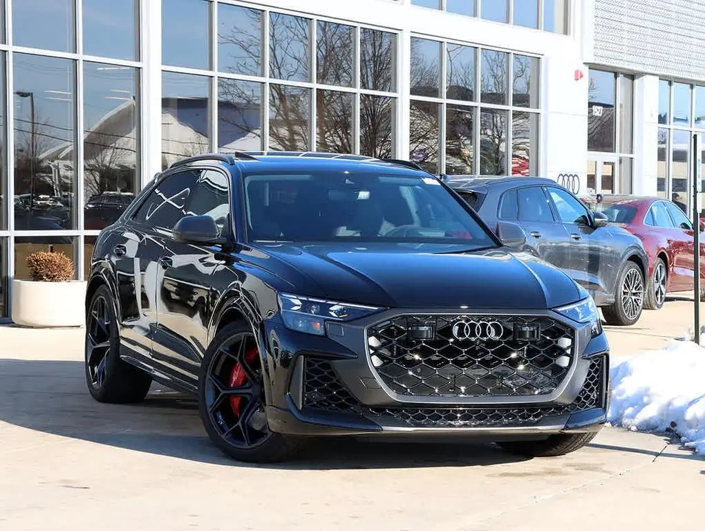2026 AUDI RS Q8 Carbon Black 1