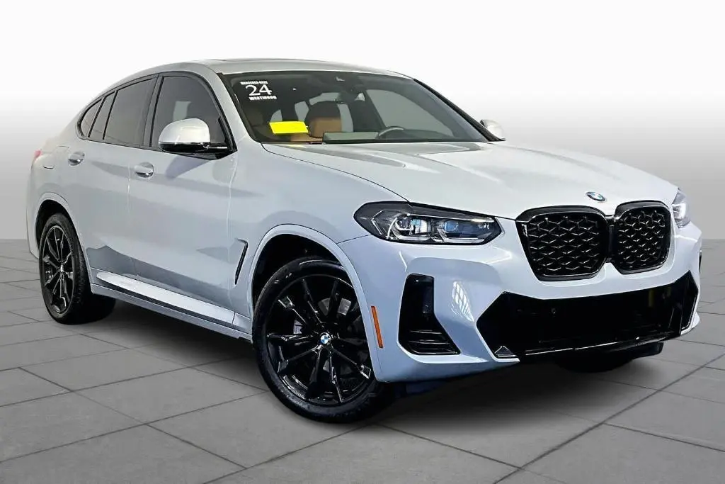 2024 BMW X4 Sport 1