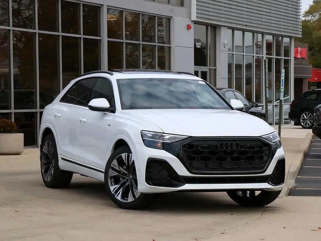 2026 AUDI Q8 S Line 1