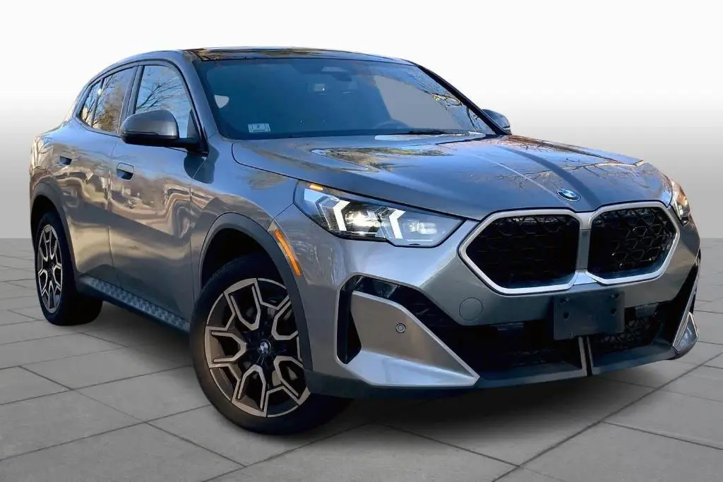 2025 BMW X2 Sport 1