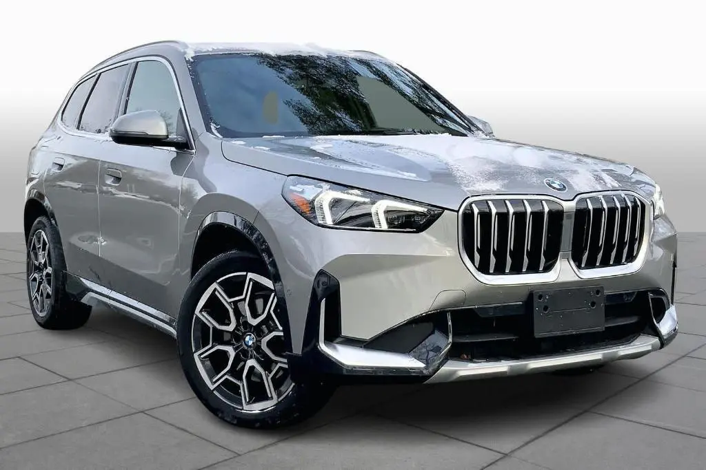 2025 BMW X1 Sport 1